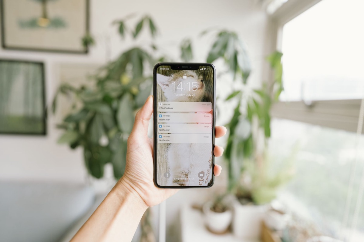 phone screen notifications
