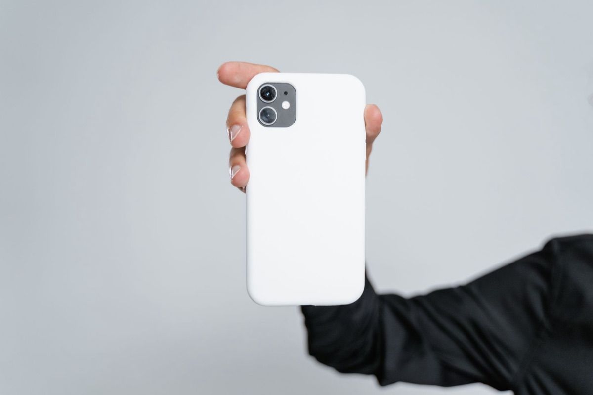 televisiecase met veiligheidsmerk