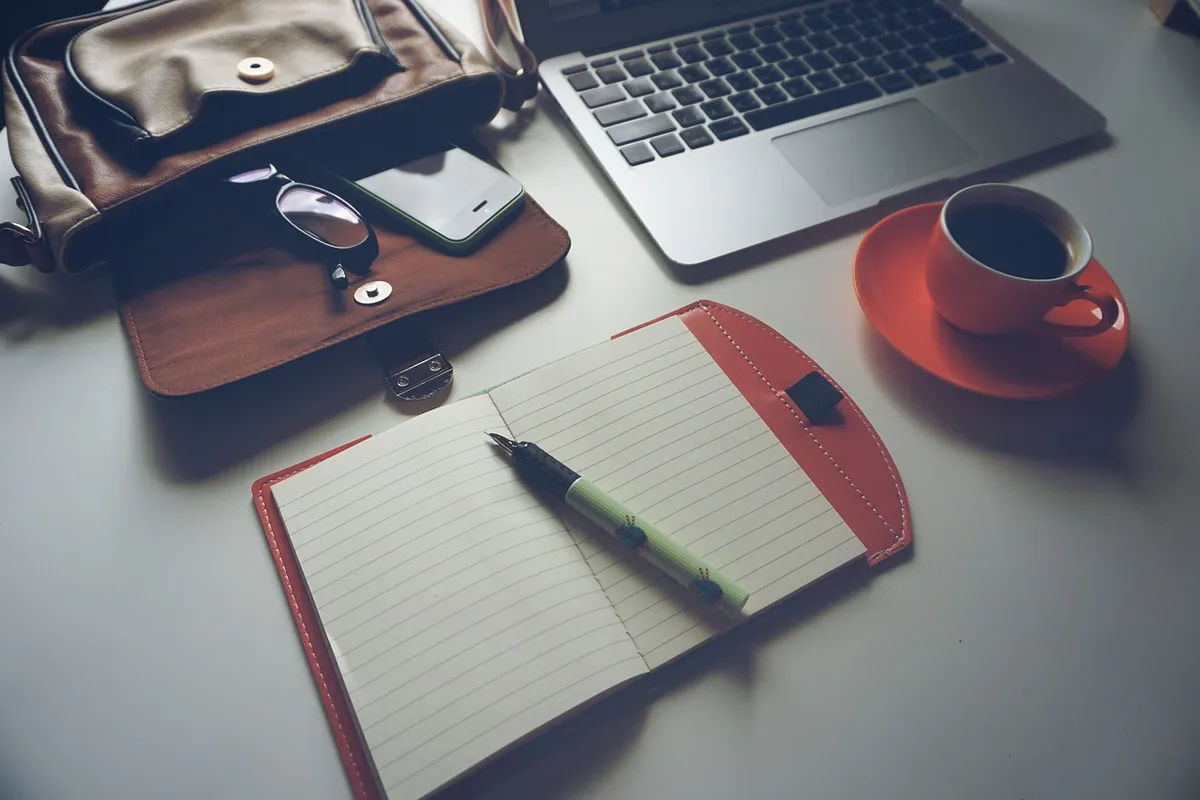 laptop, coffee, notebook, pen, glasses, technology, mobile, work space, digital, computer, gadget, mobile technology, office, start up, desk, gray computer, gra