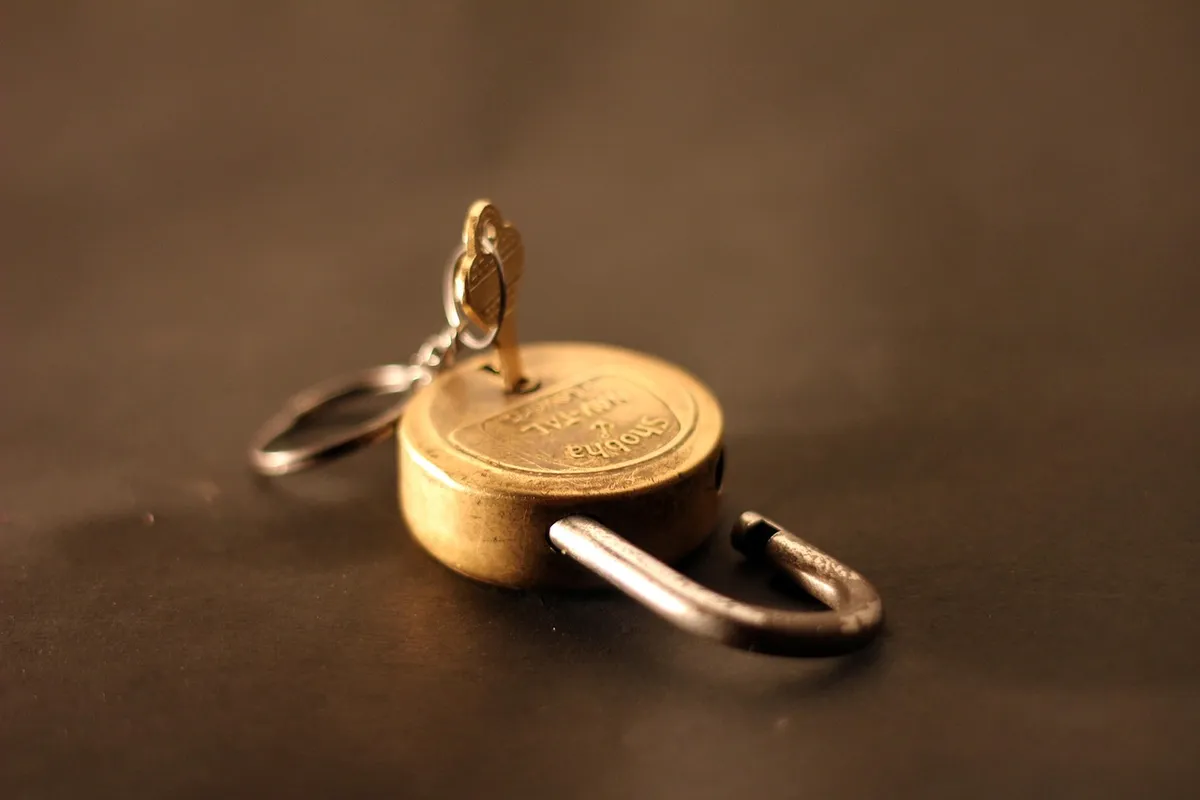 padlock, unlocked, lock, key, gold, close, security, unlock, protection, safe, safety, secure, password, protect, privacy, open, access, safeguard, brown securi
