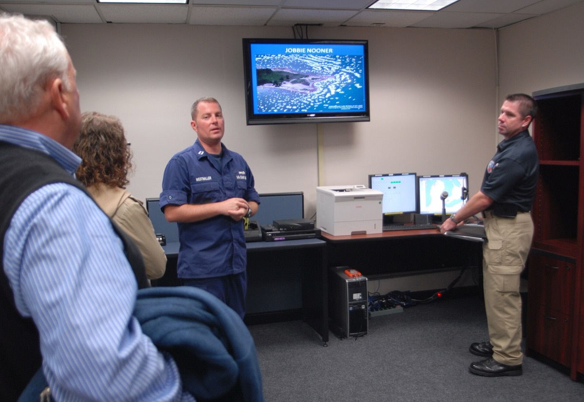 Government and private sector working together on cybersecurity